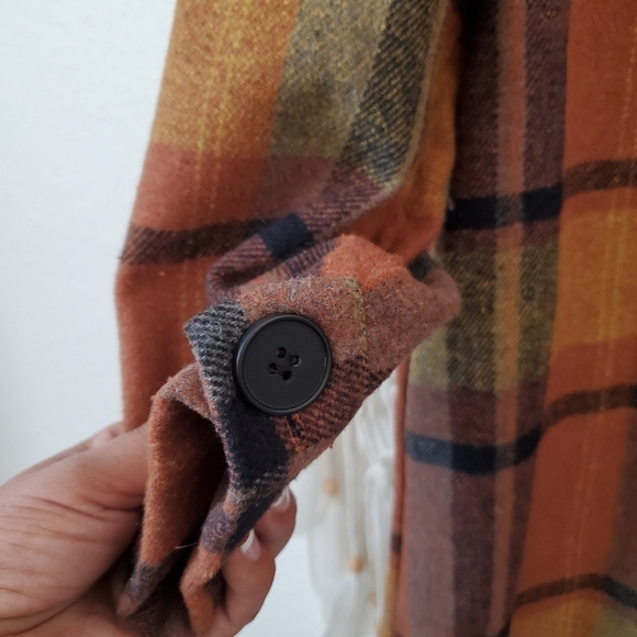 Flannel Shacket Long Plaid Oversized Brown Western Chore Cozy Medium - Picture 5 of 8